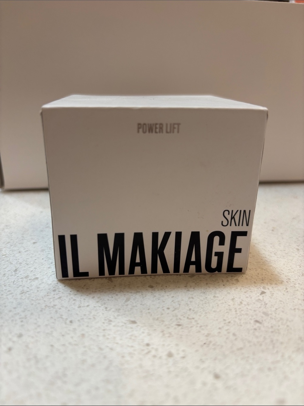 Il Makiage POWER LIFT PLUMPING CREAM ANTI-AGING COLLAGEN-BOOST PRIMING SEALED